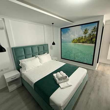 Hotel Aloha Саранде Екстериор снимка